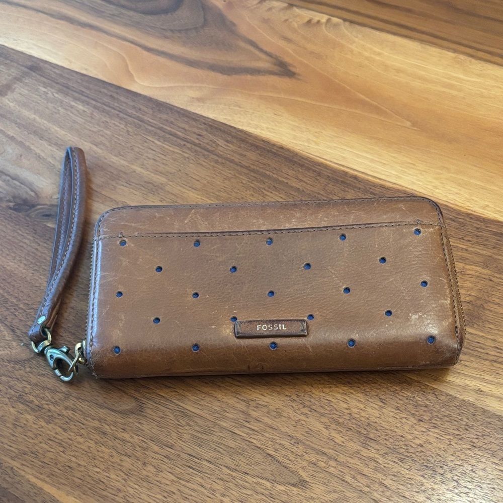 Fossil Brown Leather Blue Polkadot Zip Around Wallet Wristlet